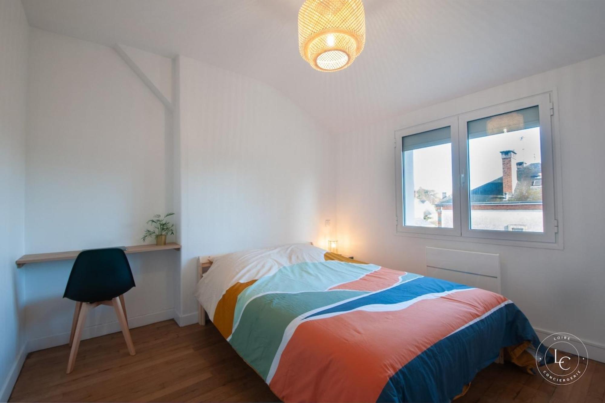 Bright 70M Apartment Near City Center & The Loire オルレアン エクステリア 写真